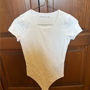 Abercrombie & Fitch White Scoop Neck Bodysuit (Never Worn)